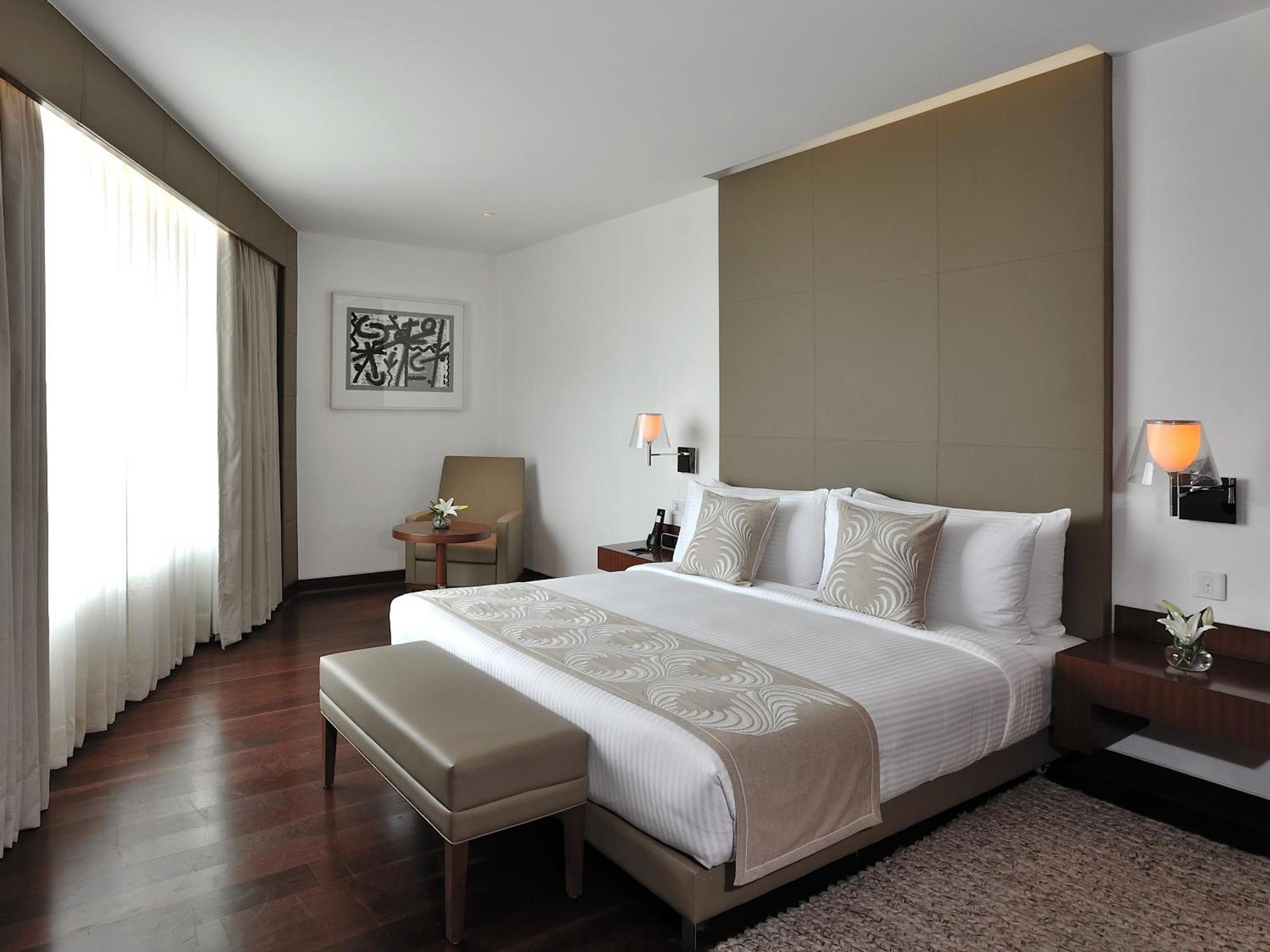 The Anya Hotel-Golf Course Road Gurgaon Exterior foto