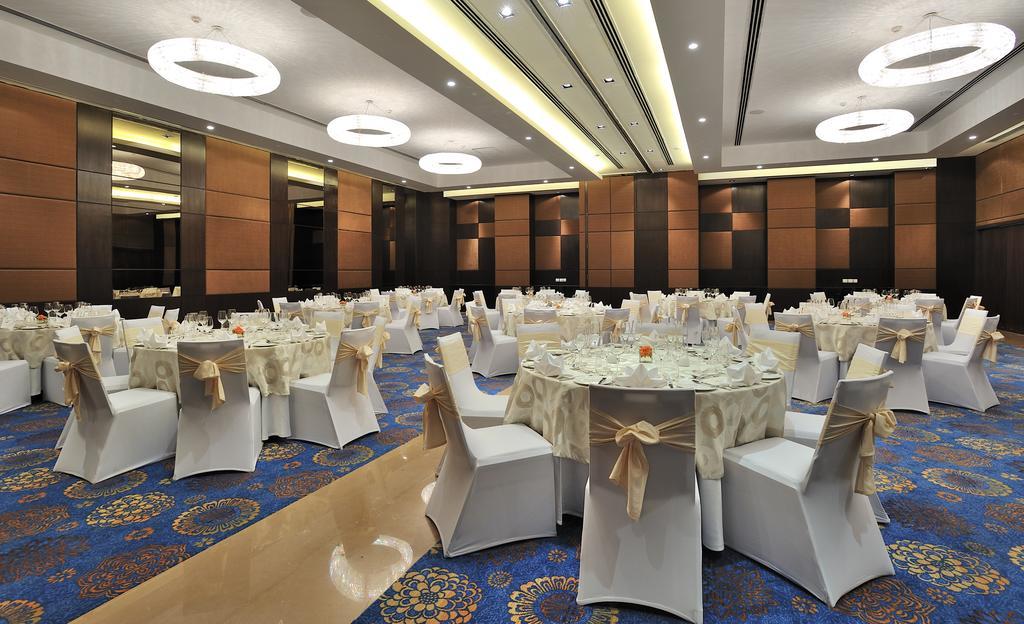 The Anya Hotel-Golf Course Road Gurgaon Exterior foto